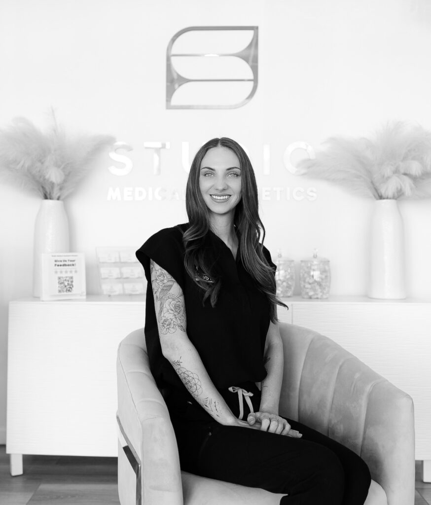 Amanda Meet the Team